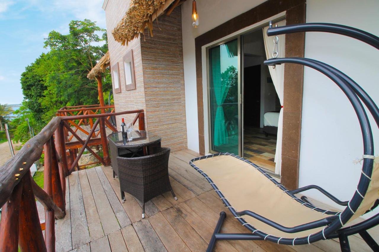 Hotel Pancho Villas Bacalar - Free Bikes And Paddles Exterior foto